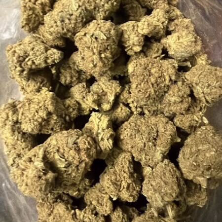 Delicious blueberry pie featuring a flaky crust and vibrant blueberry filling, perfect for dessert lovers.